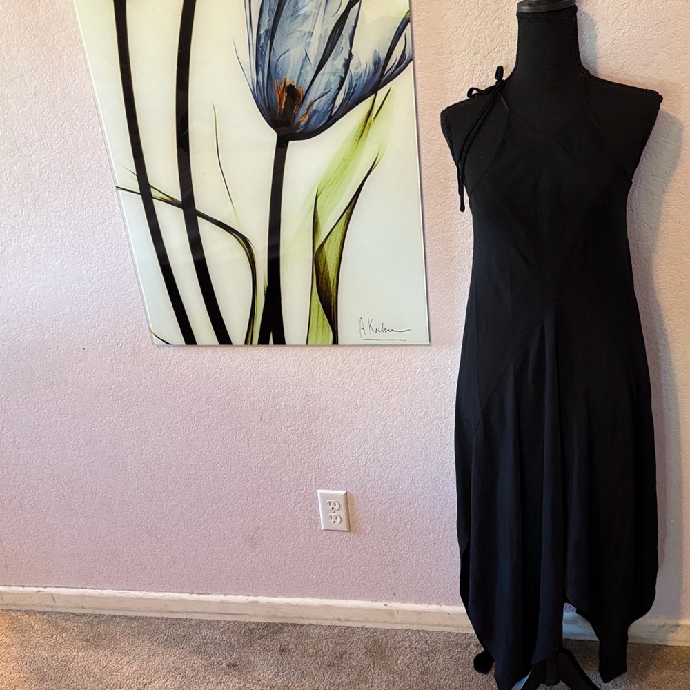 black dress size 8